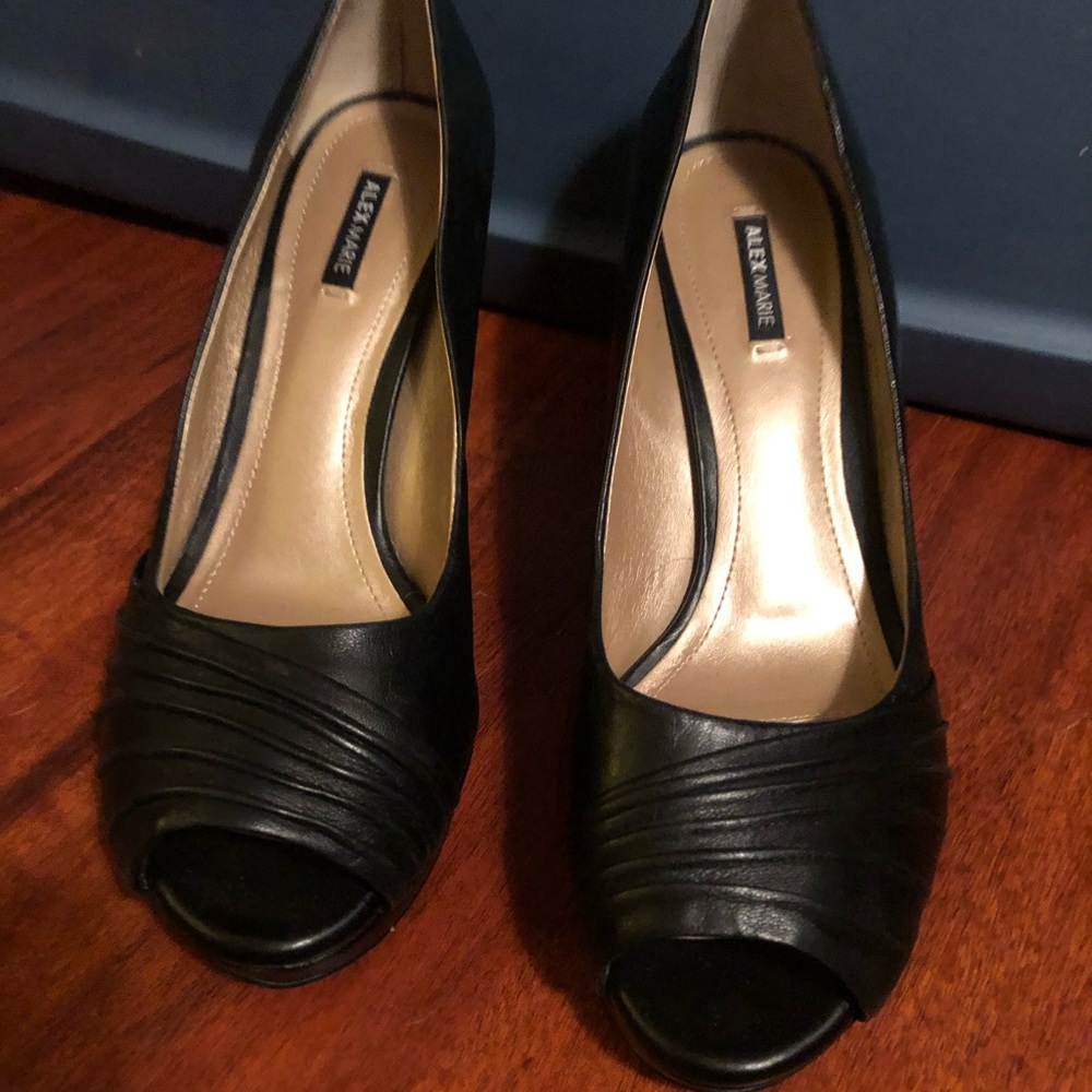 Alex Marie Peep toe